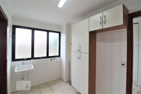 Apartamento à venda com 150m², 3 quartos e 1 vagaÁrea serviço