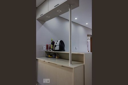 Apartamento à venda com 84m², 3 quartos e 2 vagasCozinha