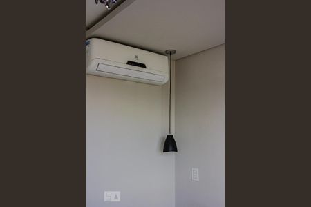 Apartamento à venda com 84m², 3 quartos e 2 vagasDetalhe Quarto Suíte