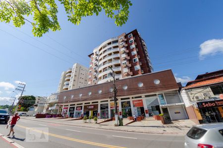 Apartamento para alugar com 63m², 2 quartos e 1 vaga Apartamento para alugar com 63m², 2 quartos e 1 vagaFachada