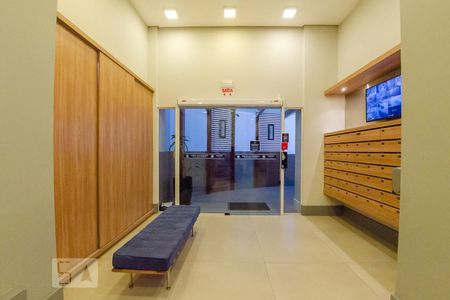 Apartamento para alugar com 63m², 2 quartos e 1 vaga Apartamento para alugar com 63m², 2 quartos e 1 vagaHall de entrada