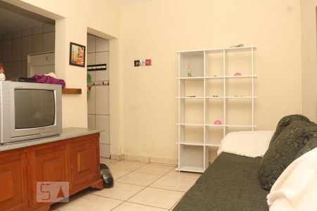 Sala de casa para alugar com 3 quartos, 125m² em Vila Valença, São Vicente