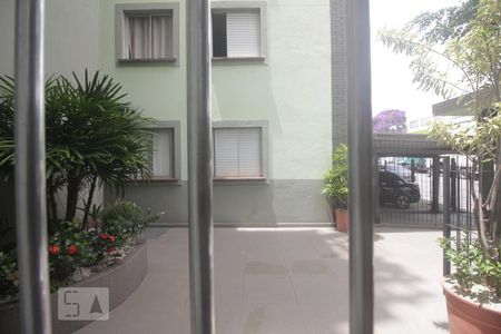 Vista do quarto2 de apartamento para alugar com 2 quartos, 59m² em Jardim Saporito, Taboão da Serra