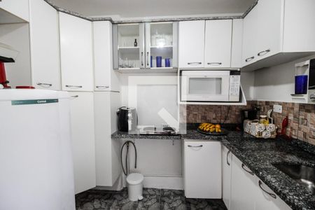 Apartamento à venda com 61m², 2 quartos e 1 vagaCozinha