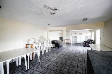 Apartamento à venda com 61m², 2 quartos e 1 vagaSalão de festas