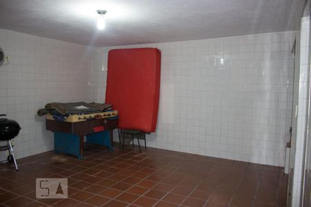 Casa à venda com 250m², 4 quartos e 3 vagasSalão