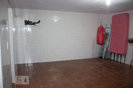 Casa à venda com 250m², 4 quartos e 3 vagasLavanderia