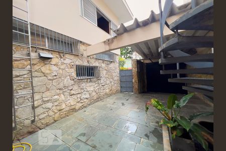 Casa à venda com 300m², 5 quartos e 5 vagasGaragem 2