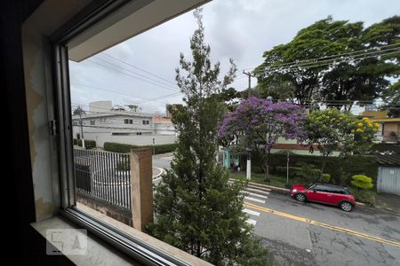 Casa à venda com 300m², 5 quartos e 5 vagasVista