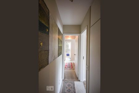 Corredor de apartamento à venda com 3 quartos, 128m² em Vila Andrade, São Paulo