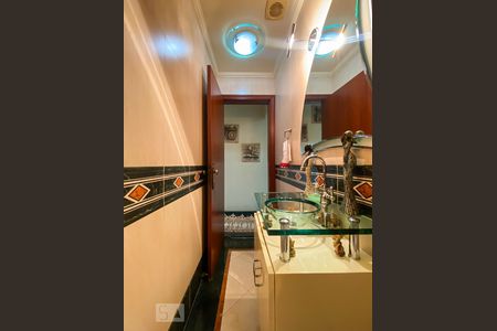 Lavabo de casa para alugar com 3 quartos, 150m² em Adalgisa, Osasco