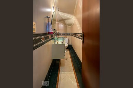 Lavabo de casa para alugar com 3 quartos, 150m² em Adalgisa, Osasco