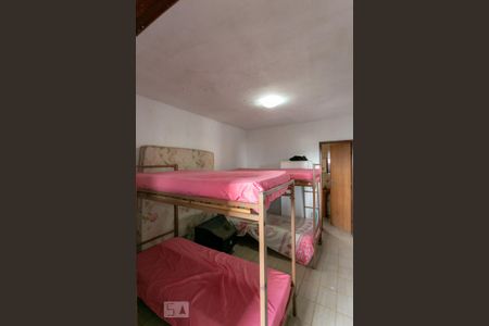 Casa à venda com 400m², 2 quartos e 2 vagasQuarto 3 - Suíte