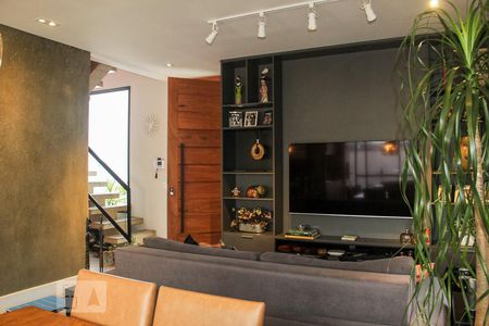 Sala de casa à venda com 3 quartos, 260m² em Indianópolis, São Paulo