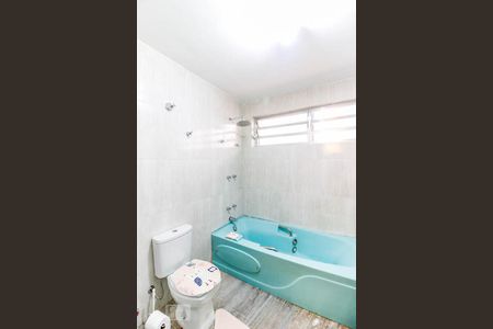 Casa à venda com 350m², 3 quartos e 5 vagasBanheiro Suíte