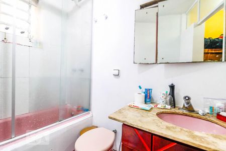 Casa à venda com 350m², 3 quartos e 5 vagasBanheiro