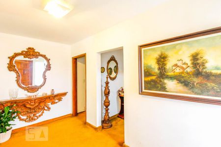 Casa à venda com 350m², 3 quartos e 5 vagasHall