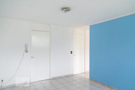 Sala de apartamento para alugar com 3 quartos, 80m² em Parque Cecap, Guarulhos
