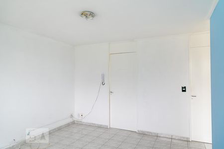 Sala de apartamento para alugar com 3 quartos, 80m² em Parque Cecap, Guarulhos