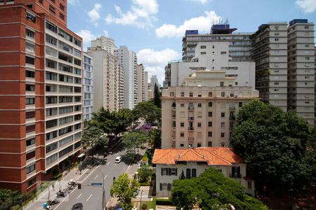 Vista de apartamento para alugar com 2 quartos, 140m² em Higienópolis, São Paulo