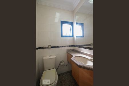 Apartamento para alugar com 180m², 3 quartos e 4 vagasLavabo 