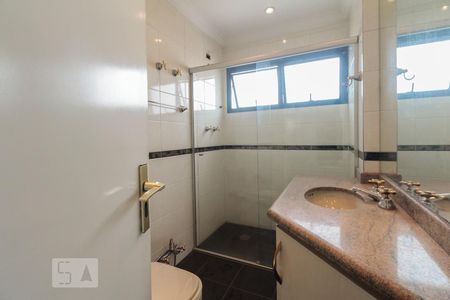 Apartamento para alugar com 180m², 3 quartos e 4 vagasBanheiro Social 