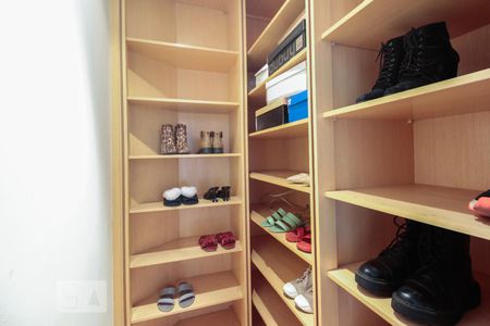 Apartamento para alugar com 180m², 3 quartos e 4 vagasSuíte 2