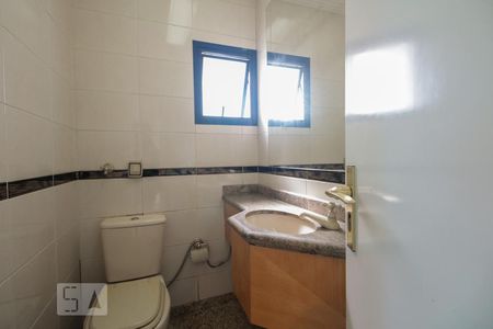 Apartamento para alugar com 180m², 3 quartos e 4 vagasLavabo 