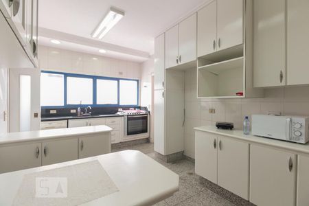 Apartamento para alugar com 180m², 3 quartos e 4 vagasCozinha 