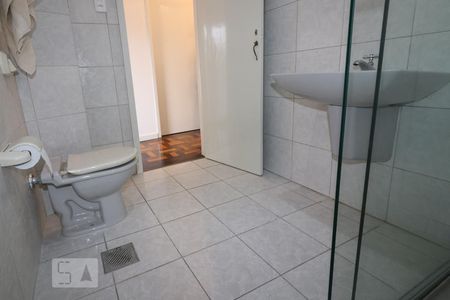 Apartamento para alugar com 94m², 3 quartos e sem vagaBanheiro