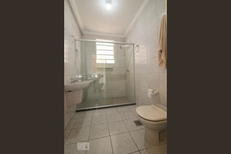 Apartamento para alugar com 94m², 3 quartos e sem vagaBanheiro