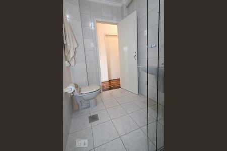 Apartamento para alugar com 94m², 3 quartos e sem vagaBanheiro