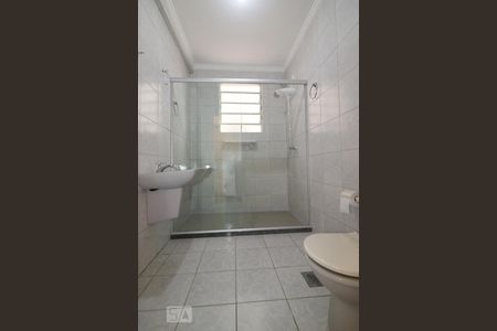 Apartamento para alugar com 94m², 3 quartos e sem vagaBanheiro