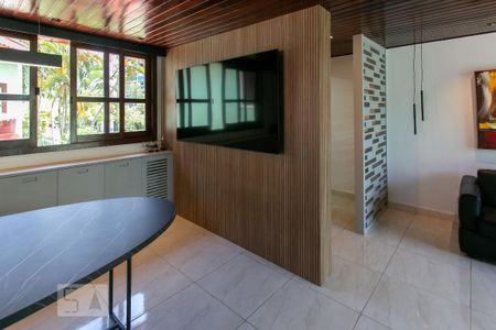 Casa de condomínio à venda com 450m², 2 quartos e 9 vagas Casa de condomínio à venda com 450m², 2 quartos e 9 vagasEscritório - Mezanino