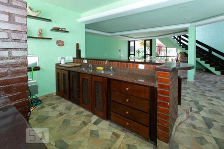 Casa de condomínio à venda com 450m², 2 quartos e 9 vagas Casa de condomínio à venda com 450m², 2 quartos e 9 vagasChurrasqueira - Área recreativa