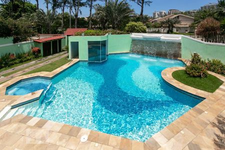 Casa de condomínio à venda com 450m², 2 quartos e 9 vagas Casa de condomínio à venda com 450m², 2 quartos e 9 vagasSuíte 1 - Master - Vista