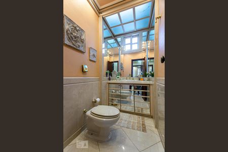 Casa de condomínio à venda com 450m², 2 quartos e 9 vagas Casa de condomínio à venda com 450m², 2 quartos e 9 vagasLavabo Social