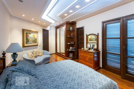 Casa de condomínio à venda com 450m², 2 quartos e 9 vagas Casa de condomínio à venda com 450m², 2 quartos e 9 vagasSuíte 1 - Master