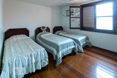 Casa de condomínio à venda com 450m², 2 quartos e 9 vagas Casa de condomínio à venda com 450m², 2 quartos e 9 vagasQuarto 1