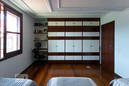 Casa de condomínio à venda com 450m², 2 quartos e 9 vagas Casa de condomínio à venda com 450m², 2 quartos e 9 vagasQuarto 1