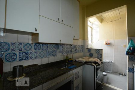 Apartamento à venda com 68m², 2 quartos e sem vagaCozinha