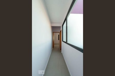 Casa à venda com 135m², 3 quartos e 2 vagasCorredor