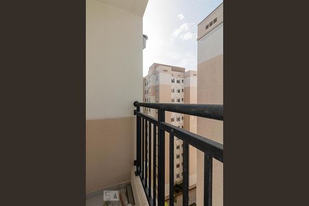 Apartamento à venda com 42m², 2 quartos e 1 vaga Apartamento à venda com 42m², 2 quartos e 1 vagaVaranda