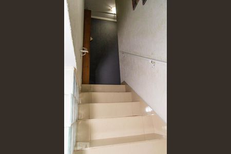 Escada de casa à venda com 3 quartos, 275m² em Jardim Brasilia, São Bernardo do Campo