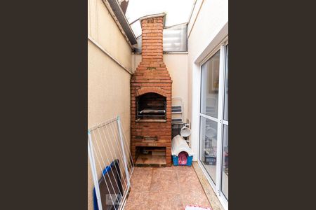 Casa de condomínio à venda com 87m², 3 quartos e 1 vagaChurrasqueira