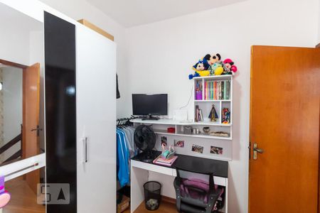 Casa de condomínio à venda com 87m², 3 quartos e 1 vagaQuarto 2