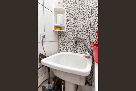 Casa de condomínio à venda com 87m², 3 quartos e 1 vagaÁrea de serviço