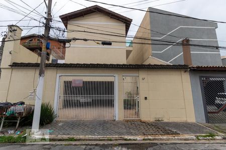 Casa de condomínio à venda com 87m², 3 quartos e 1 vagaFachada