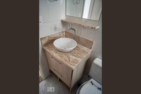 Apartamento para alugar com 68m², 2 quartos e 1 vaga Apartamento para alugar com 68m², 2 quartos e 1 vagaBanheiro