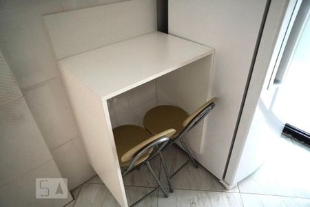 Apartamento para alugar com 68m², 2 quartos e 1 vaga Apartamento para alugar com 68m², 2 quartos e 1 vagaCozinha